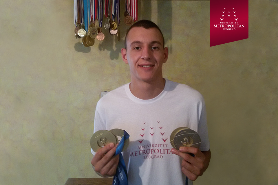 Stipendista Univerziteta Metropolitan Nemanja Tadić osvojio je pet medalja na Evropskim univerzitetskim igrama