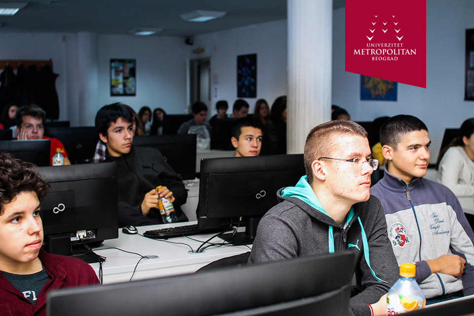 Održan čas programiranja Hour of Code u organizaciji Univerziteta Metropolitan i kompanije Microsoft Srbija
