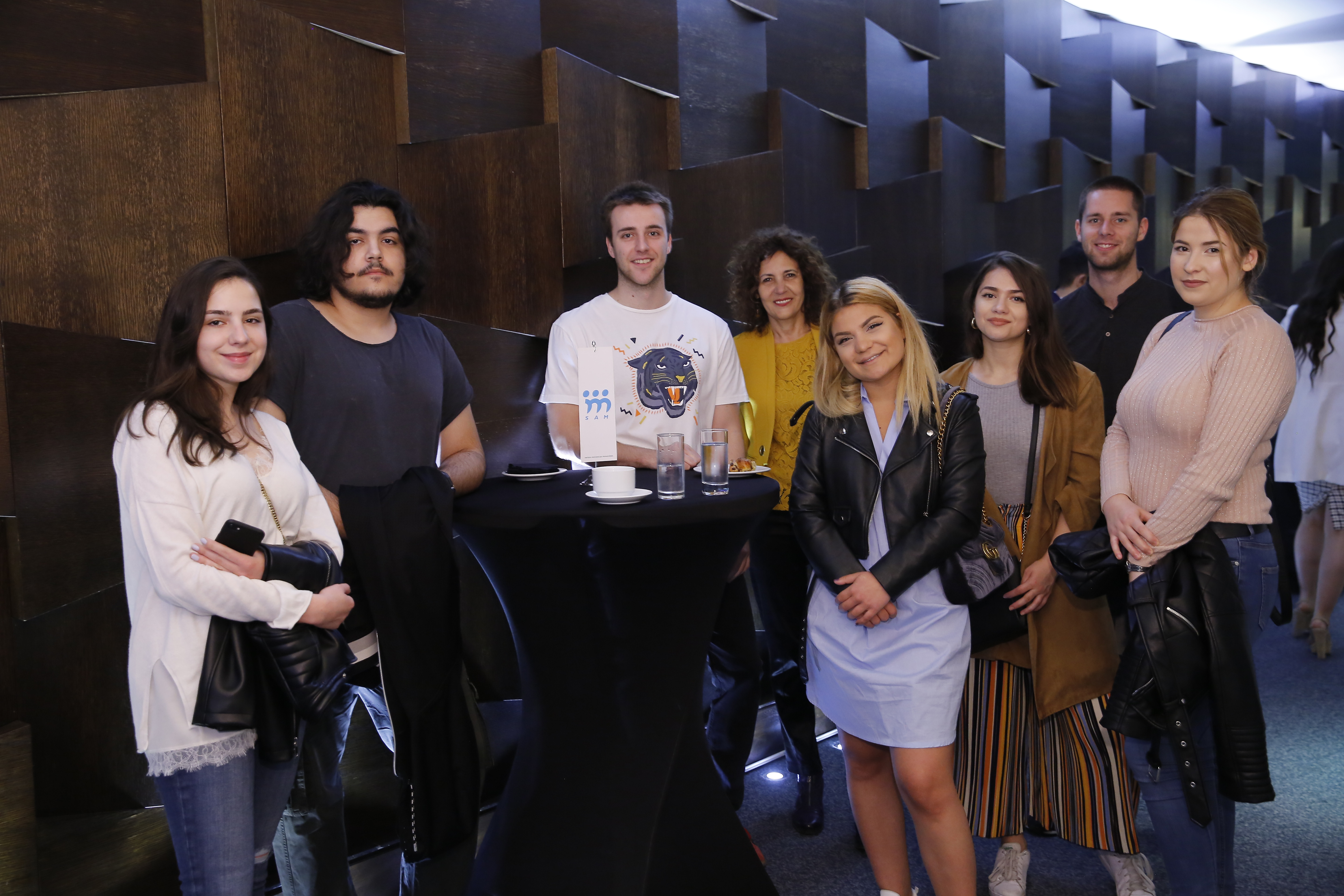 Studenti Univerziteta Metropolitan na Forumu menadžera – Kako zadržati mlade u Srbiji